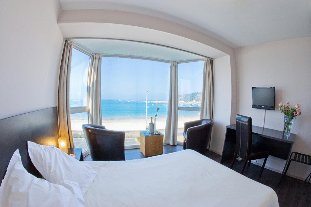 Hotel De La Plage Erquy Kültér fotó